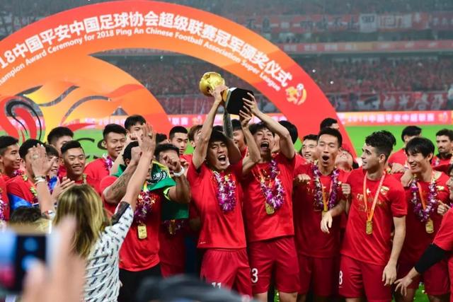 官宣：湖人与篮网达成交易 拉塞尔换锋线神将