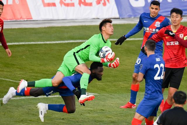 灰熊5连胜送鹈鹕7连败 杨21+11老鹰双杀骑士